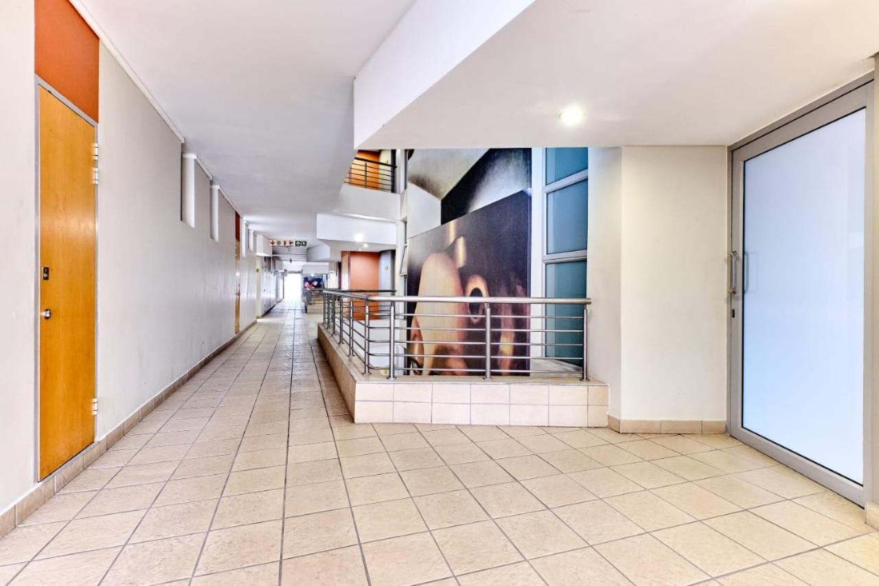 Sandton Serviced Apartments@Hydro Johannesburg Rum bild